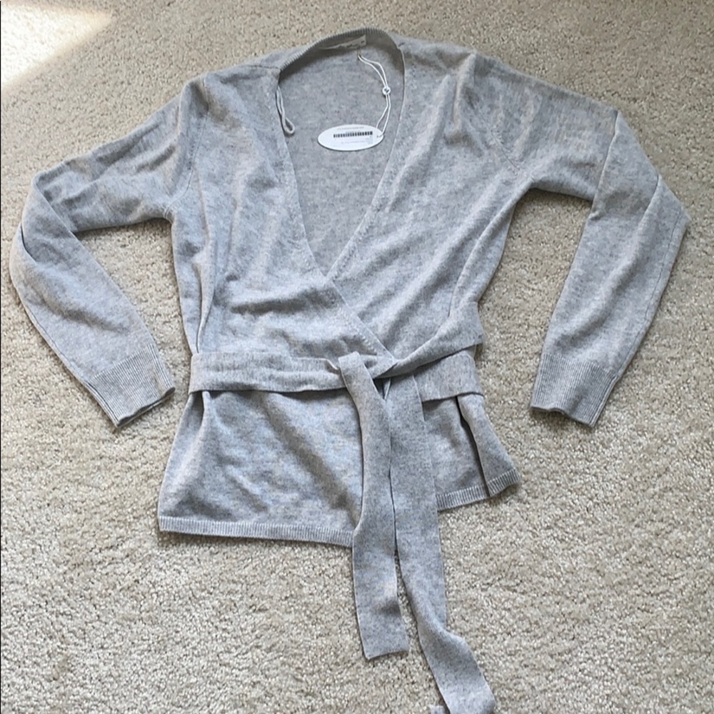 Cashmere wrap sweater